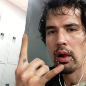 Meet your Posher, Robbie krutul